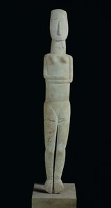 شخصية أنثوية ، من Amorgos ، العصر السيكلادي المبكر الثاني (ثقافة Keros-Syros) 2800-2300 قبل الميلاد (رخام)